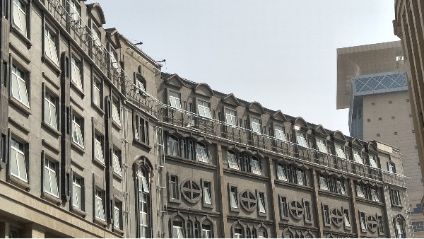 外墻eps裝飾線條施工現(xiàn)場的重點(diǎn)關(guān)注項(xiàng)