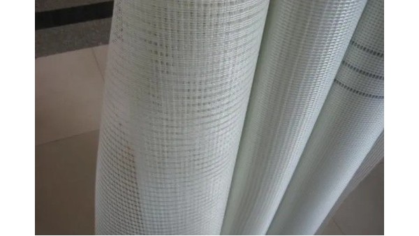 外墻保溫網(wǎng)格布豎掛還是橫掛